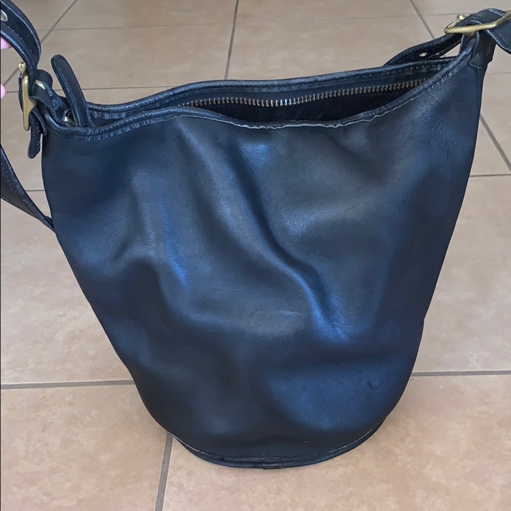 REAL LEATHER Bucket Bag with Adjustable Straps